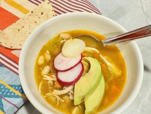 Easy Chicken and White Bean Soup with Mexican Flavors Recipe