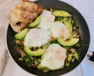 12-23-Brussels-Sprout-and-Chicken-Sausage-Has-002 Image 1